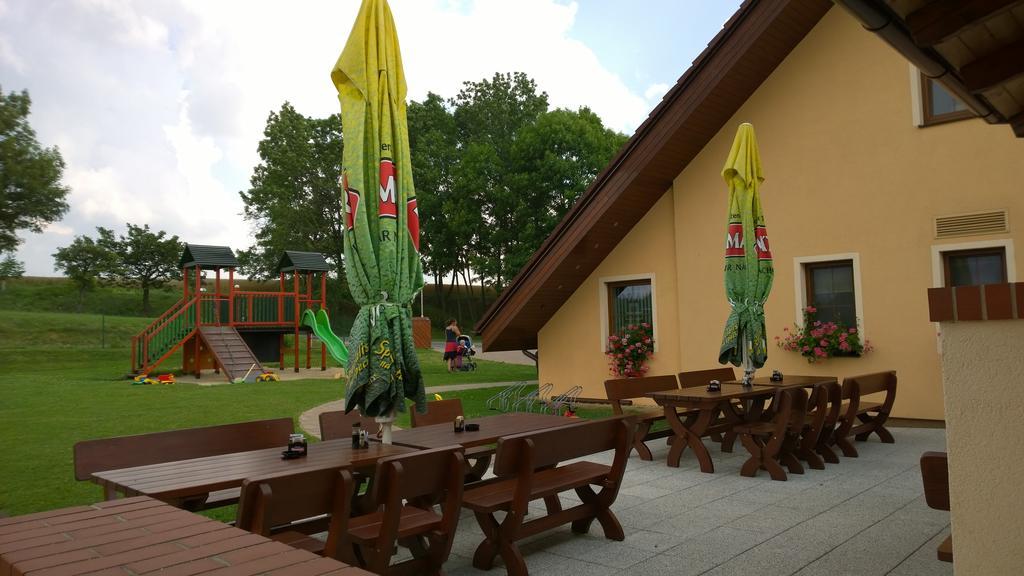 Wellness Penzion Pod Rozhlednou Kostelec nad Orlicí エクステリア 写真