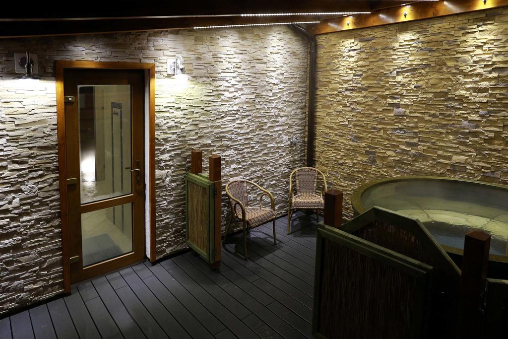Wellness Penzion Pod Rozhlednou Kostelec nad Orlicí エクステリア 写真