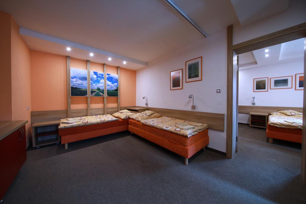 Wellness Penzion Pod Rozhlednou Kostelec nad Orlicí エクステリア 写真